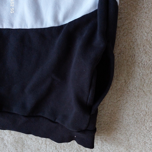 Unisex  SizeS PUMA sweatshirt - Picture 2 of 6
